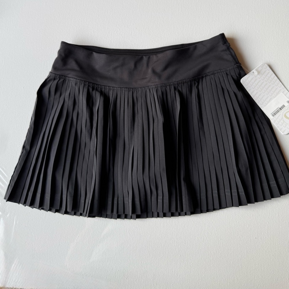 Lululemon Pleat to Street II Skirt in Black